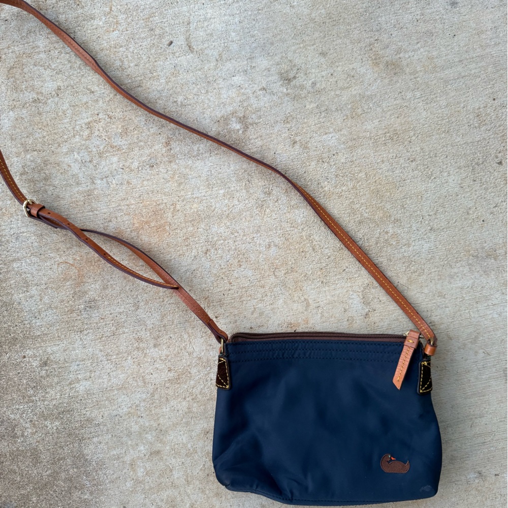 Vintage Duck 🦆 Dooney & Bourke Navy and Brown Messenger Bag